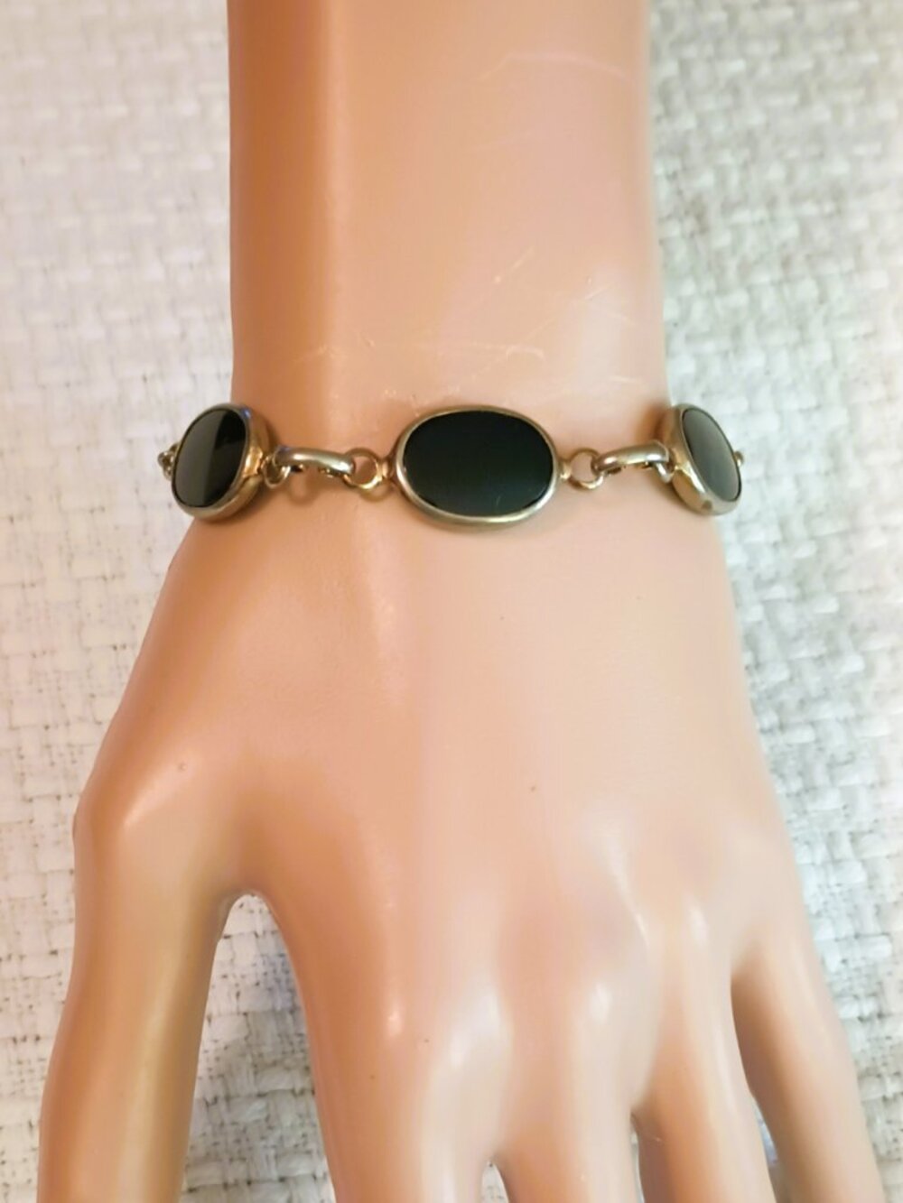 Vintage Silver Tone Link Bracelet 6.5" Oval Black Cabochon Stone